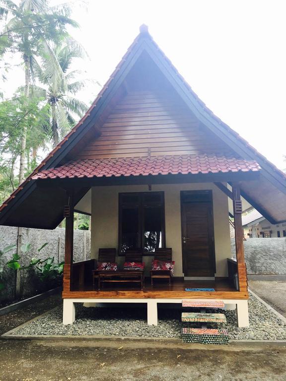Sadati Home Stay バツカラス エクステリア 写真