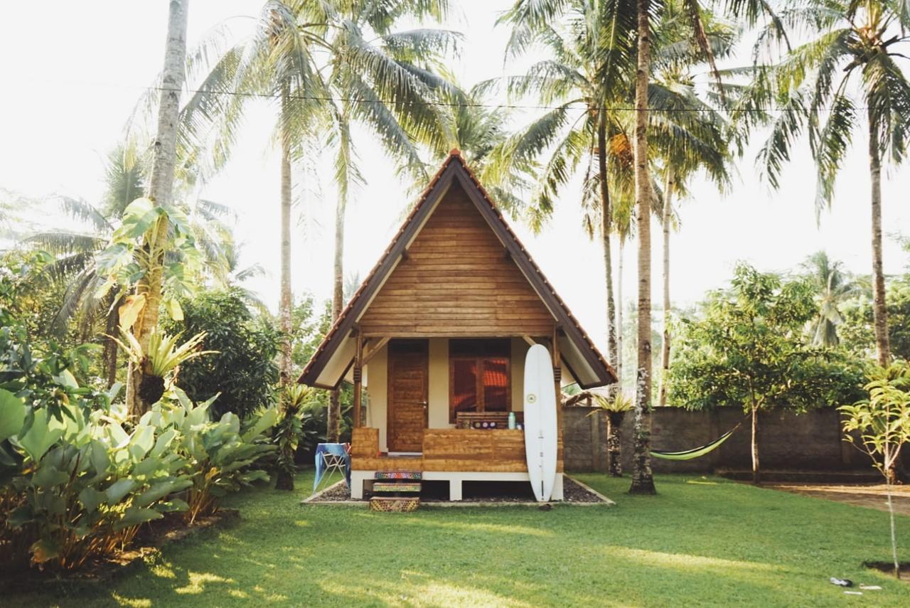 Sadati Home Stay バツカラス エクステリア 写真
