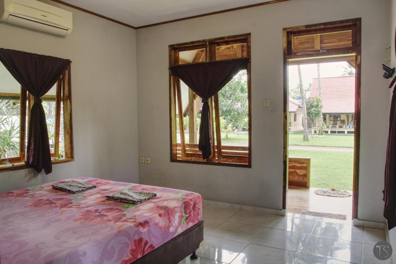Sadati Home Stay バツカラス エクステリア 写真