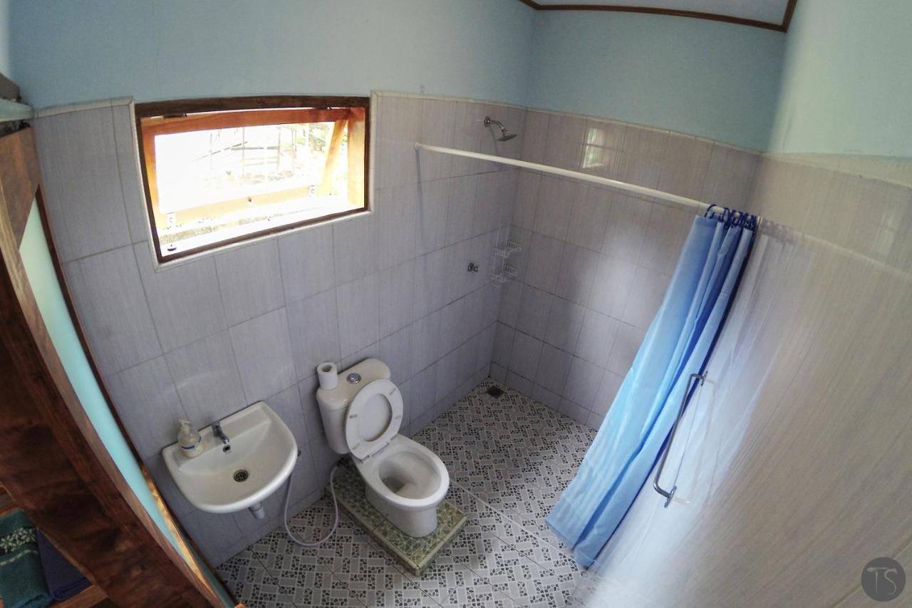Sadati Home Stay バツカラス エクステリア 写真