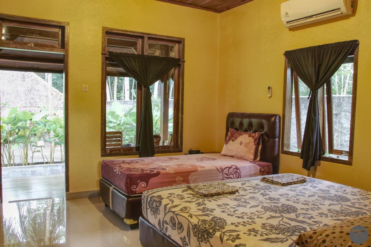 Sadati Home Stay バツカラス エクステリア 写真