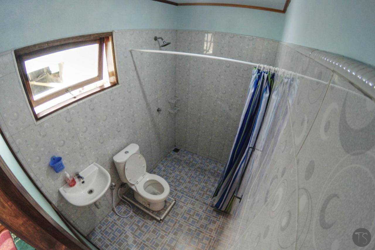 Sadati Home Stay バツカラス エクステリア 写真